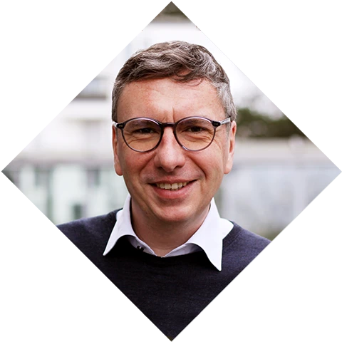 Contact Andrè Warnke